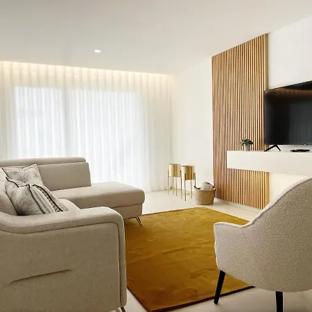 Holiday home Aurora *