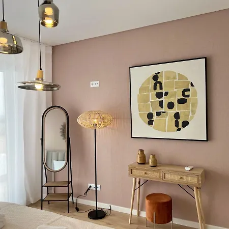 Aurora Holiday home Salir de Porto