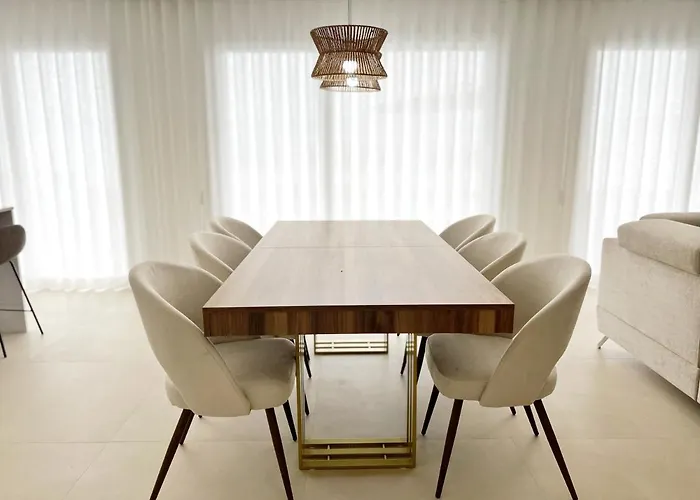 Aurora Salir de Porto